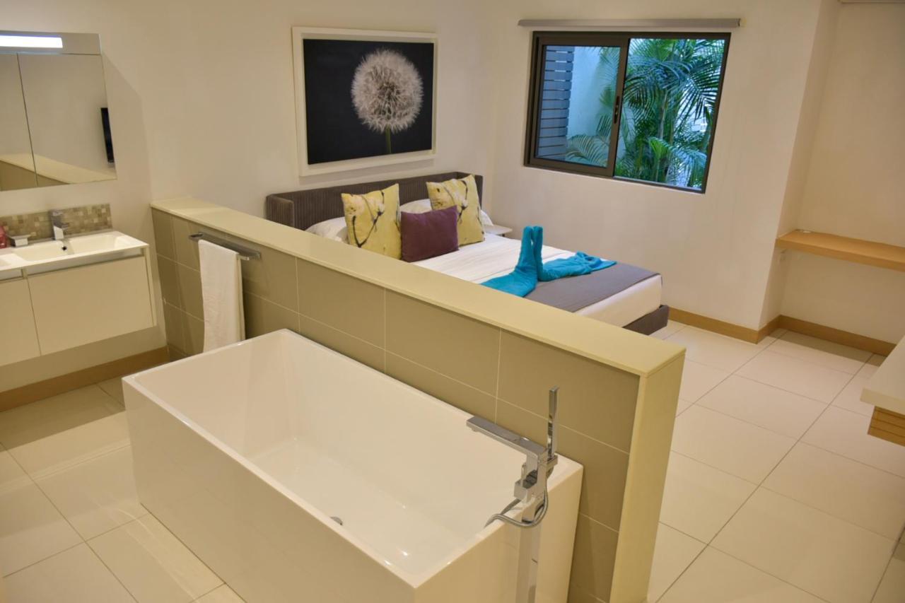 Latitude - With Private Plunge Pool Villa Riviere Noire Bagian luar foto
